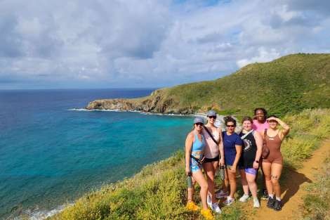 Review img # 38 of the yacht AEOLUS 77