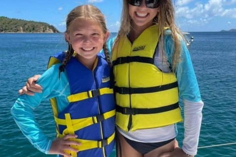 Review img # 101 of the yacht ALIZÉ