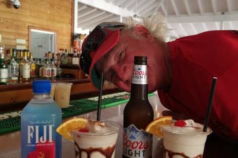 Review img # 46 of the yacht BEYOND STARDUST