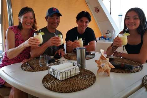 Review img # 8 of the yacht BEYOND STARDUST