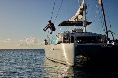 Review img # 1 of the yacht BLUEWINDS