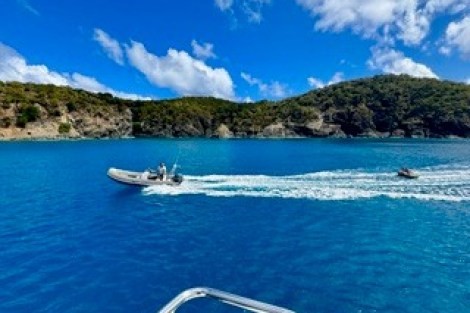 Review img # 18 of the yacht DRAGONFLY