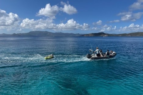 Review img # 5 of the yacht DRAGONFLY