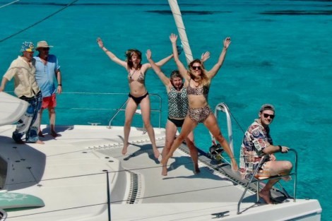 Review img # 19 of the yacht Groovy