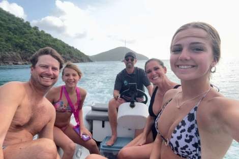 Review img # 4 of the yacht IARA