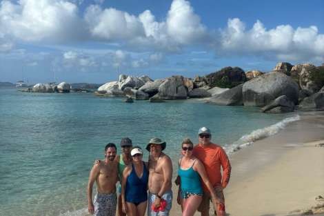 Review img # 8 of the yacht IARA