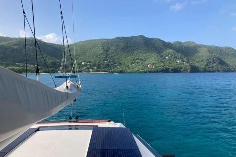 Review img # 13 of the yacht ILLUSION