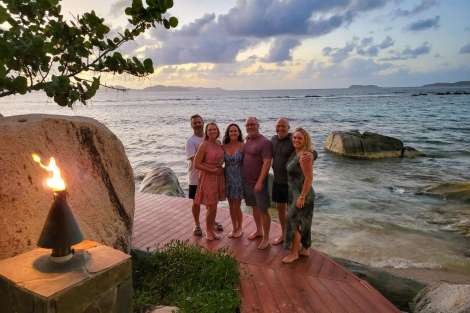 Review img # 42 of the yacht LIQUID ZEN