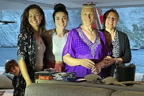 Review img # 34 of the yacht LISA OF THE SEAS