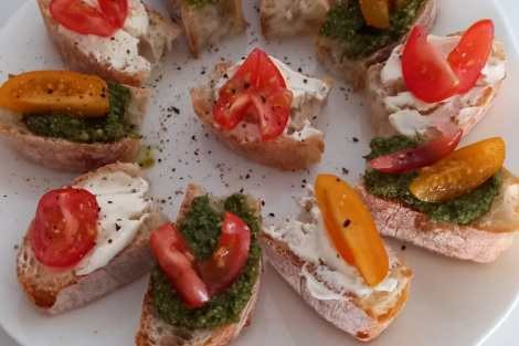 Review img # 24 of the yacht LISA OF THE SEAS