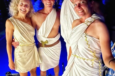 Review img # 37 of the yacht MISS SUMMER