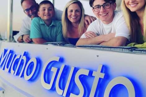 Review img # 95 of the yacht MUCHO GUSTO