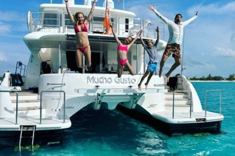 Review img # 70 of the yacht MUCHO GUSTO