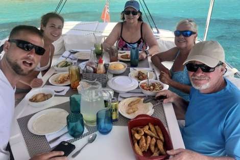 Review img # 2 of the yacht MYSTIC