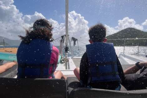 Review img # 97 of the yacht SCUBA DOO