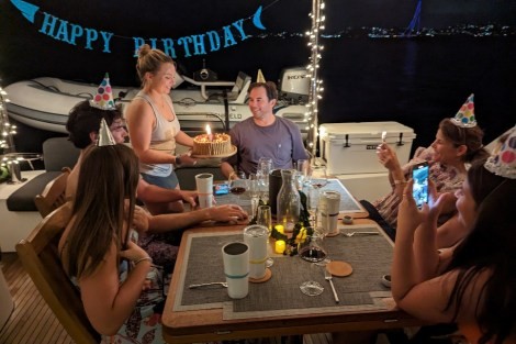 Review img # 71 of the yacht SCUBA DOO