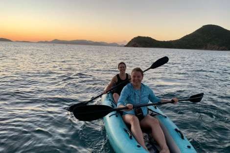 Review img # 28 of the yacht SCUBA DOO