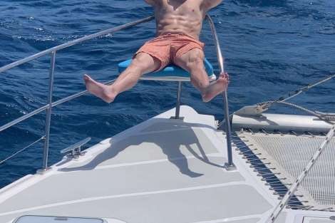 Review img # 93 of the yacht SUN GODDESS